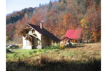 Rumunija Chata Baraj Leşu, Eksterjeras